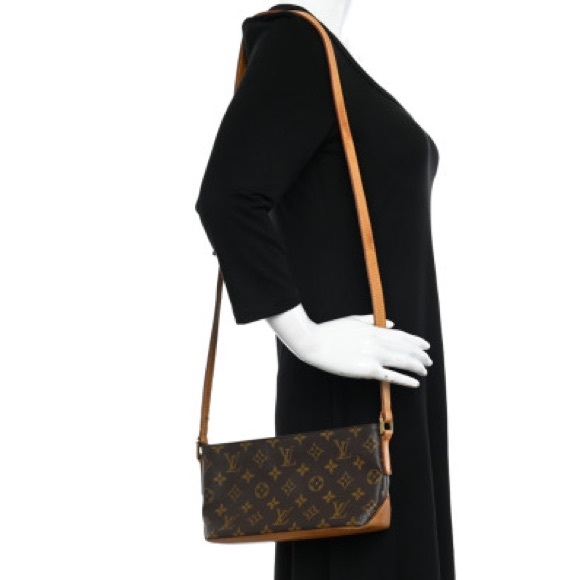 Louis Vuitton▪️Vintage Monogram Trotteur shoulder / crossbody bag - Picture 15 of 15